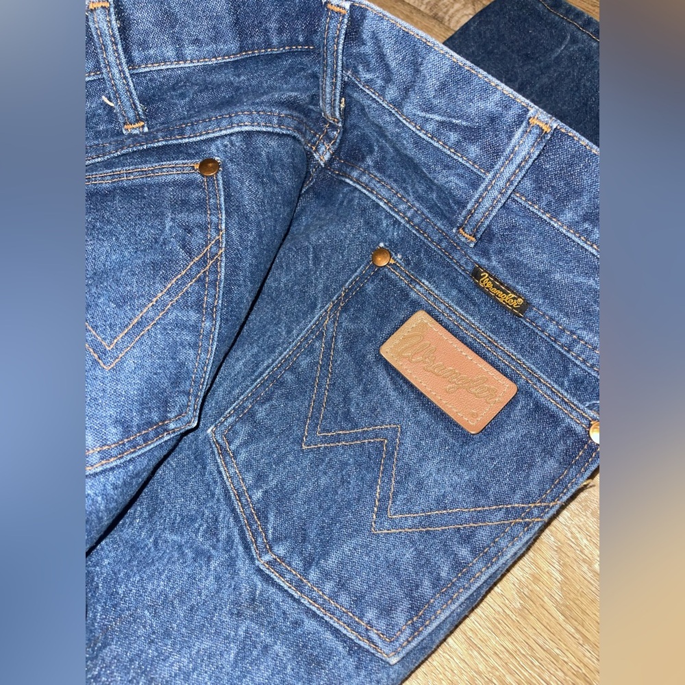Wranglers - Picture 2 of 3
